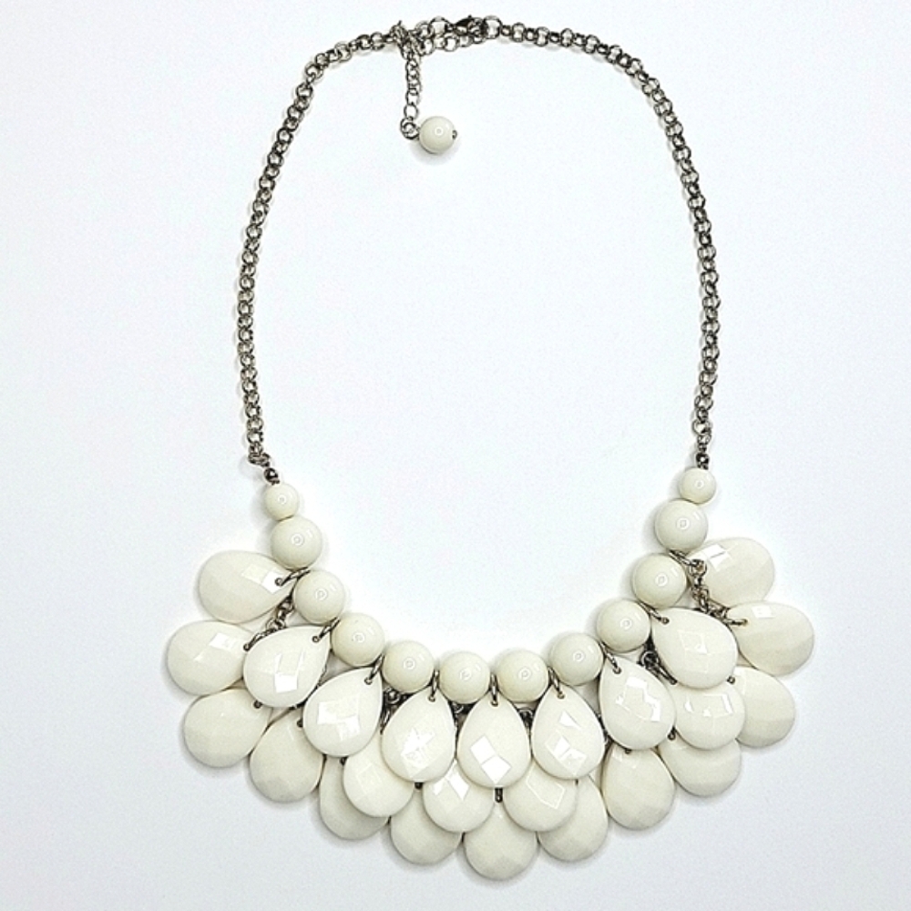 Chunky White Teardrop Layered Necklace Bold Elegant Neutral Chic Bib Boho